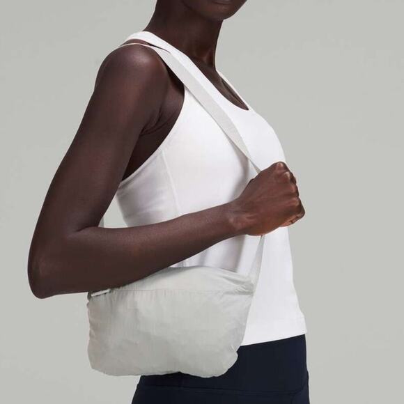 Lululemon Evergreen Anorak Windbreaker Quarter Zip Hoodie Purple Gray Size 8 - Picture 3 of 14